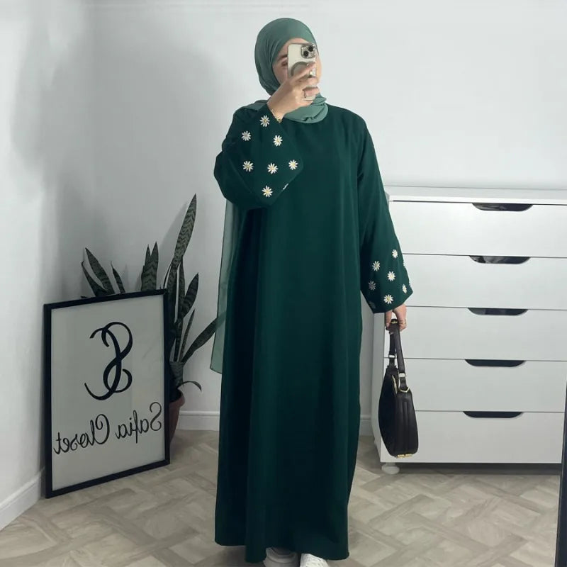 Daisy Emerald Closed Abaya